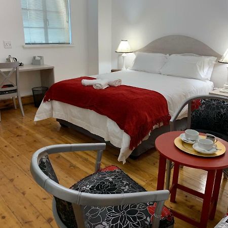 Savoy Hotel Beaufort-West Beaufort West Dış mekan fotoğraf
